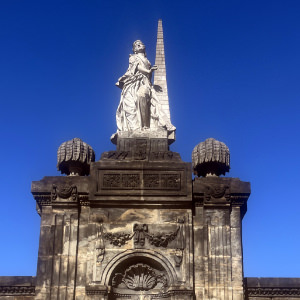 Bamberg Dom Obelisk