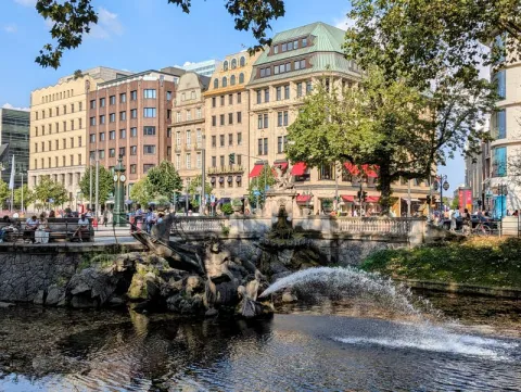 Düsseldorf Tritonenbrunnen